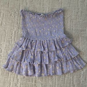Violet ruffle skirt with daisy print